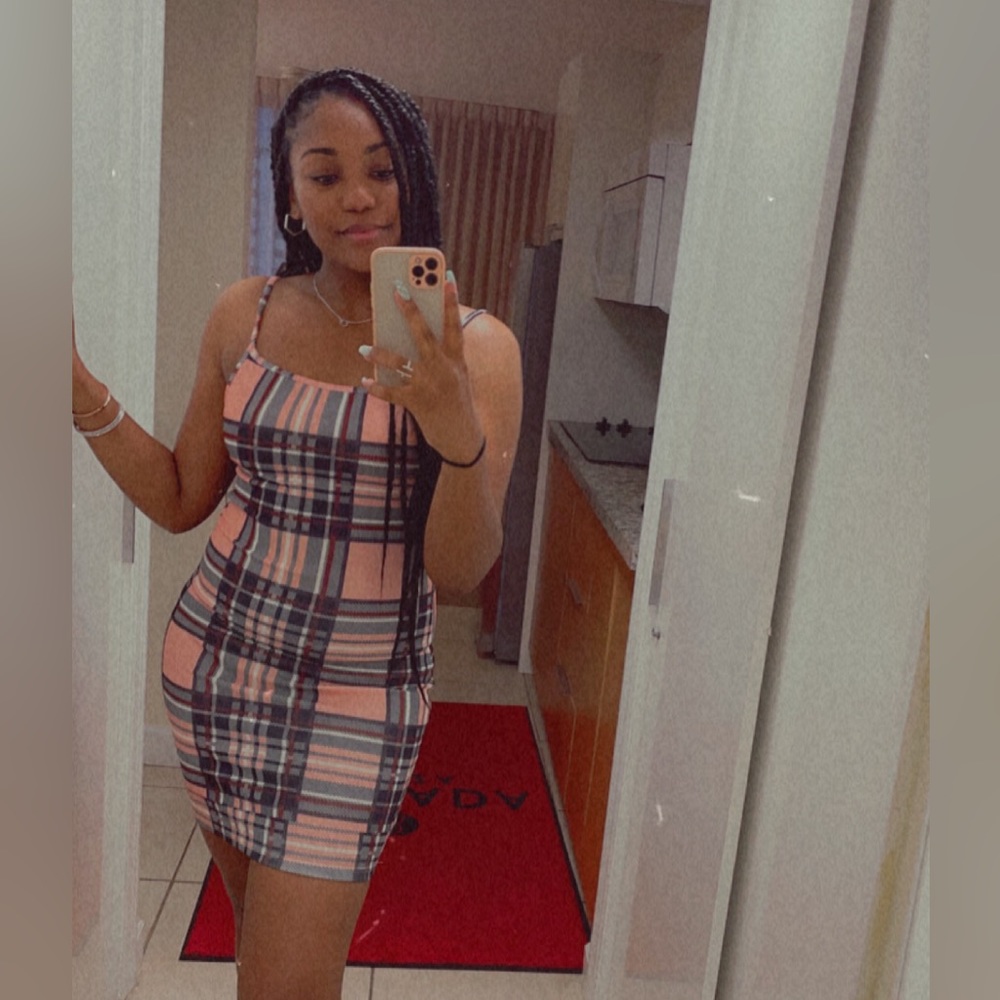 Mini Dress - Picture 4 of 4